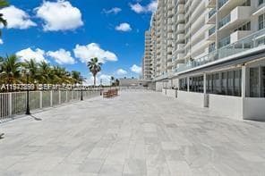 5601 Collins Ave # 505, Miami Beach FL 33140 — 19
