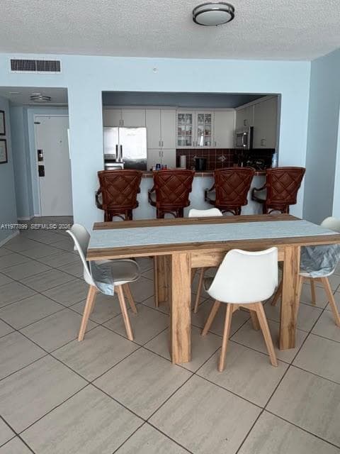 5601 Collins Ave # 505, Miami Beach FL 33140 — 8