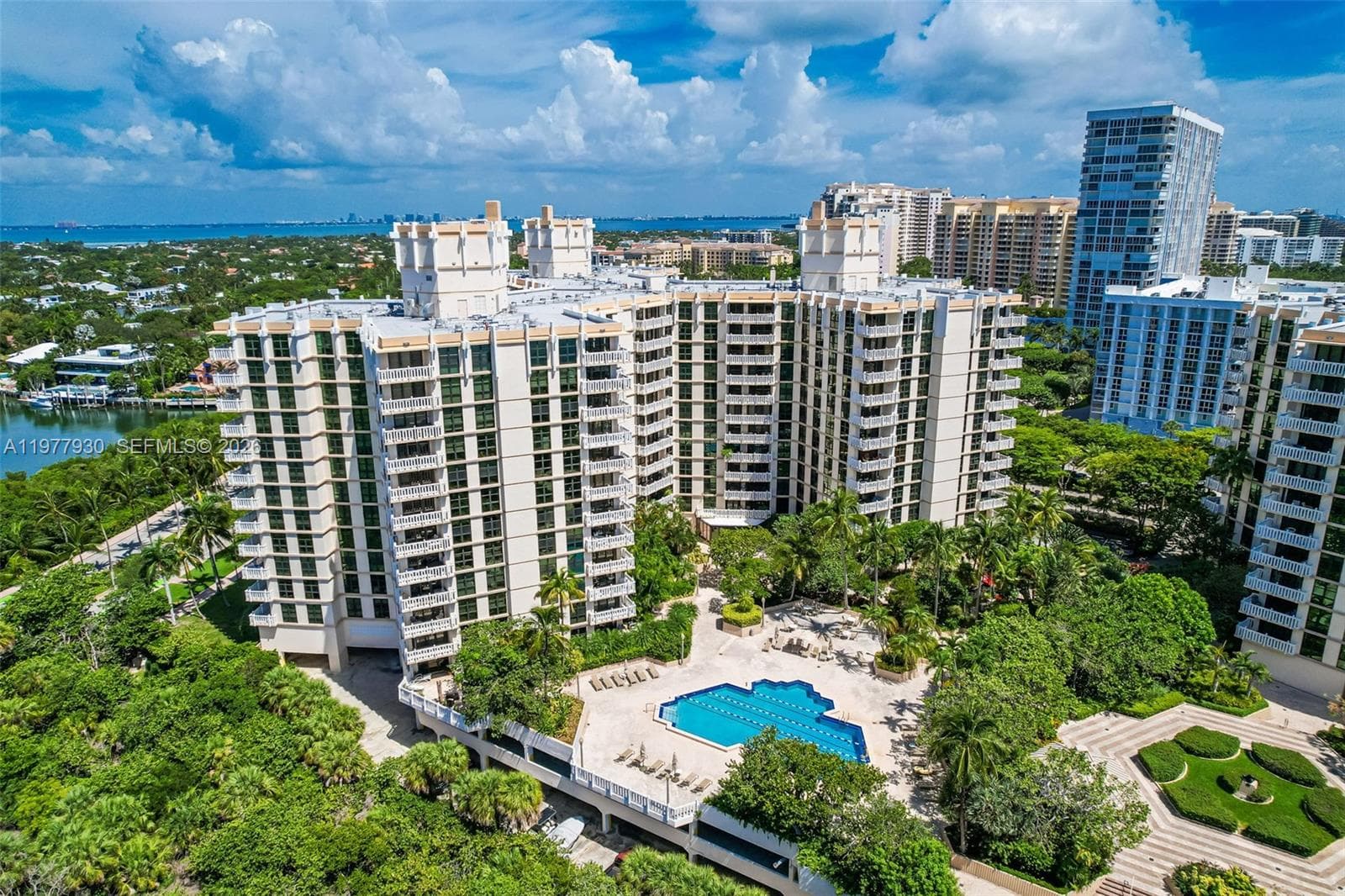 1121 Crandon Blvd # E1203, Key Biscayne FL 33149 — 27