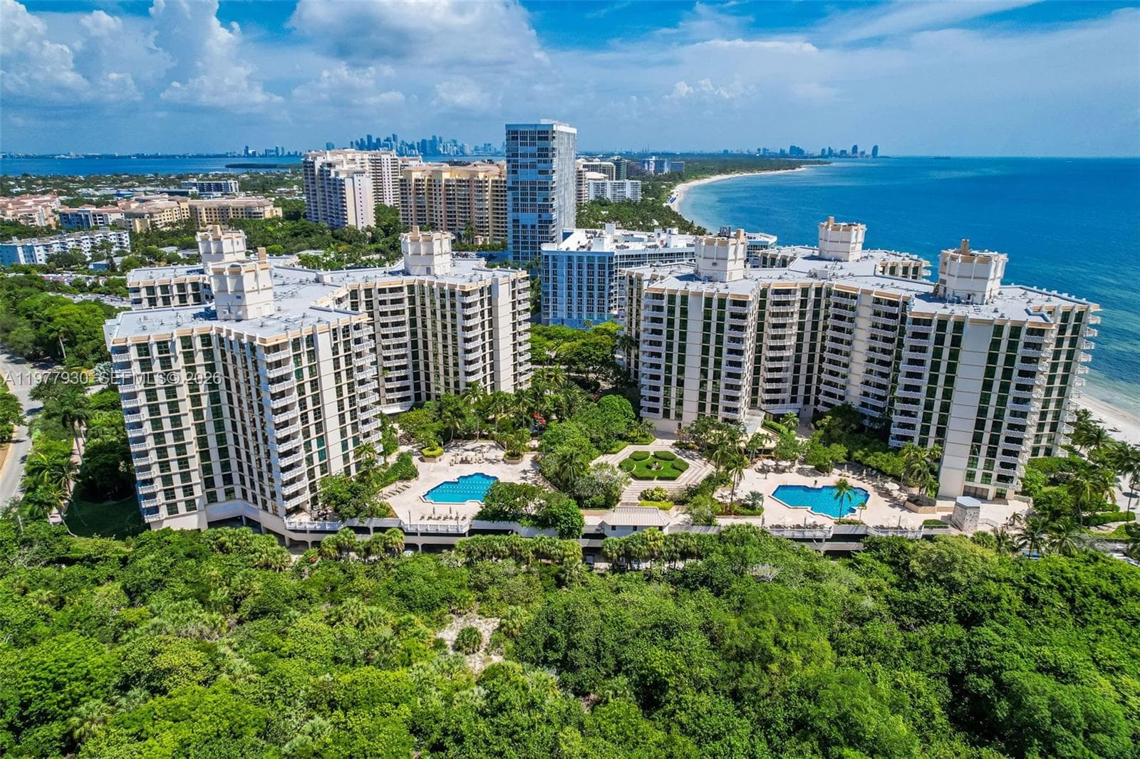 1121 Crandon Blvd # E1203, Key Biscayne FL 33149 — 2