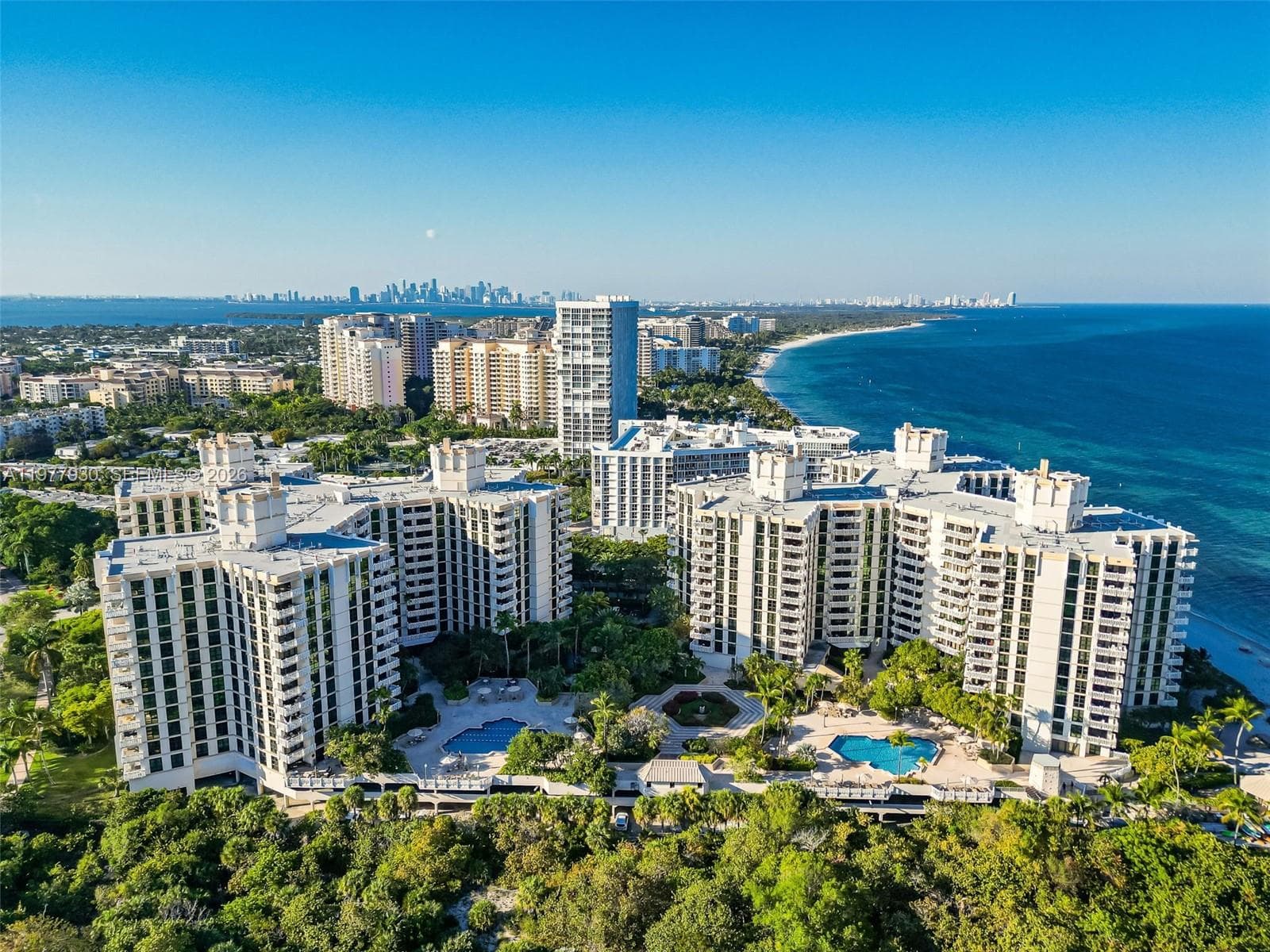 1121 Crandon Blvd # E1203, Key Biscayne FL 33149 — 46