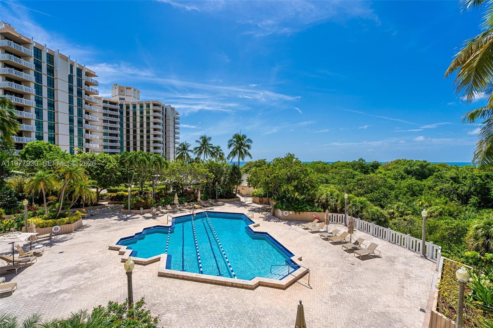 1121 Crandon Blvd # E1203, Key Biscayne FL 33149 — 30
