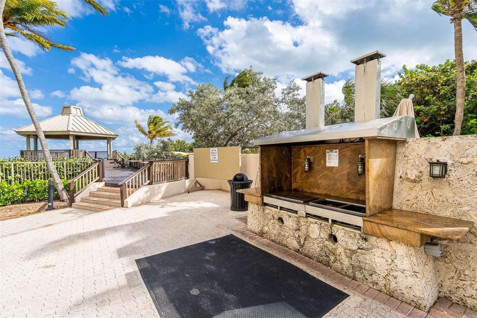 1121 Crandon Blvd # E1203, Key Biscayne FL 33149 — 37