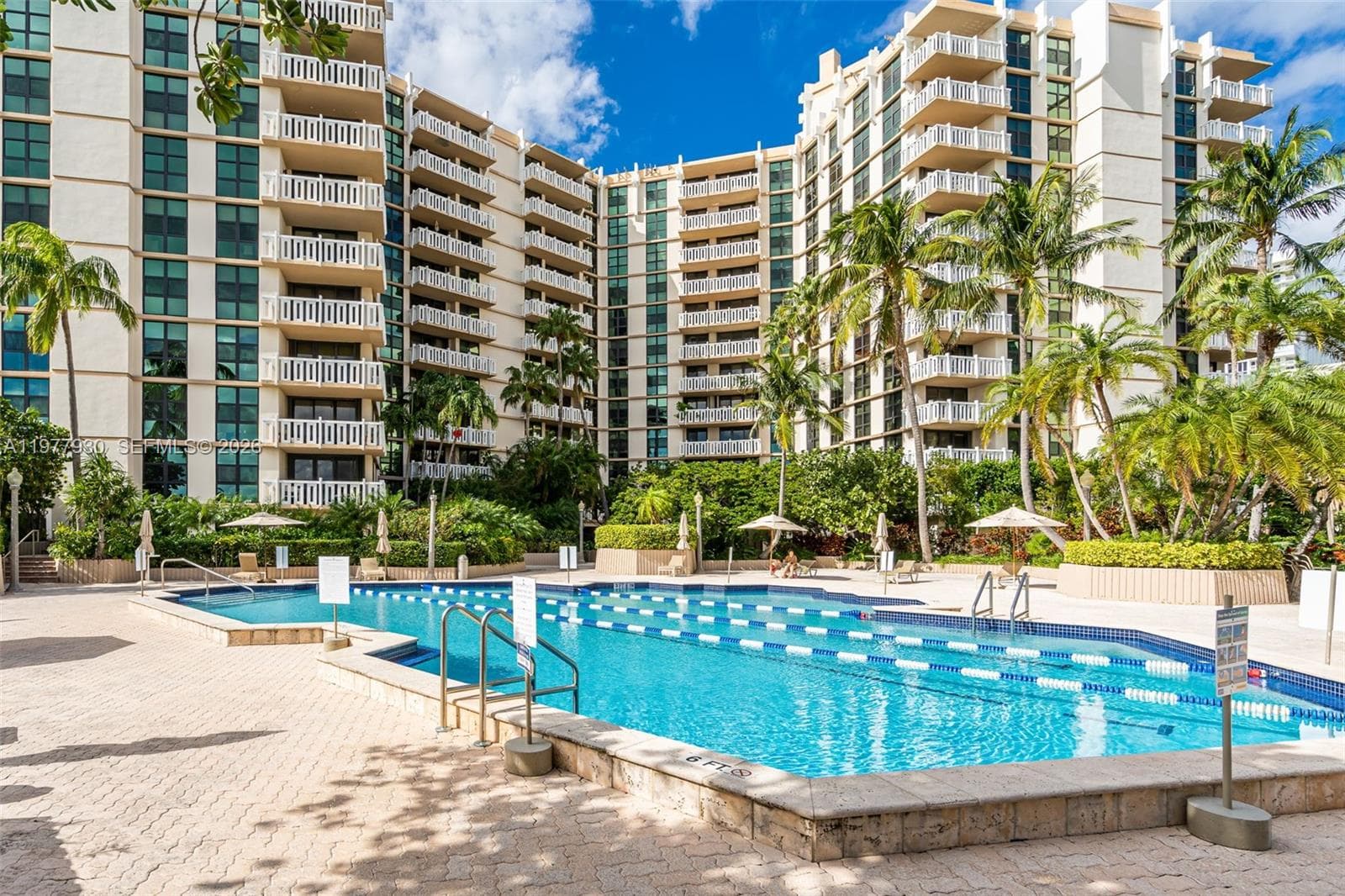 1121 Crandon Blvd # E1203, Key Biscayne FL 33149 — 35
