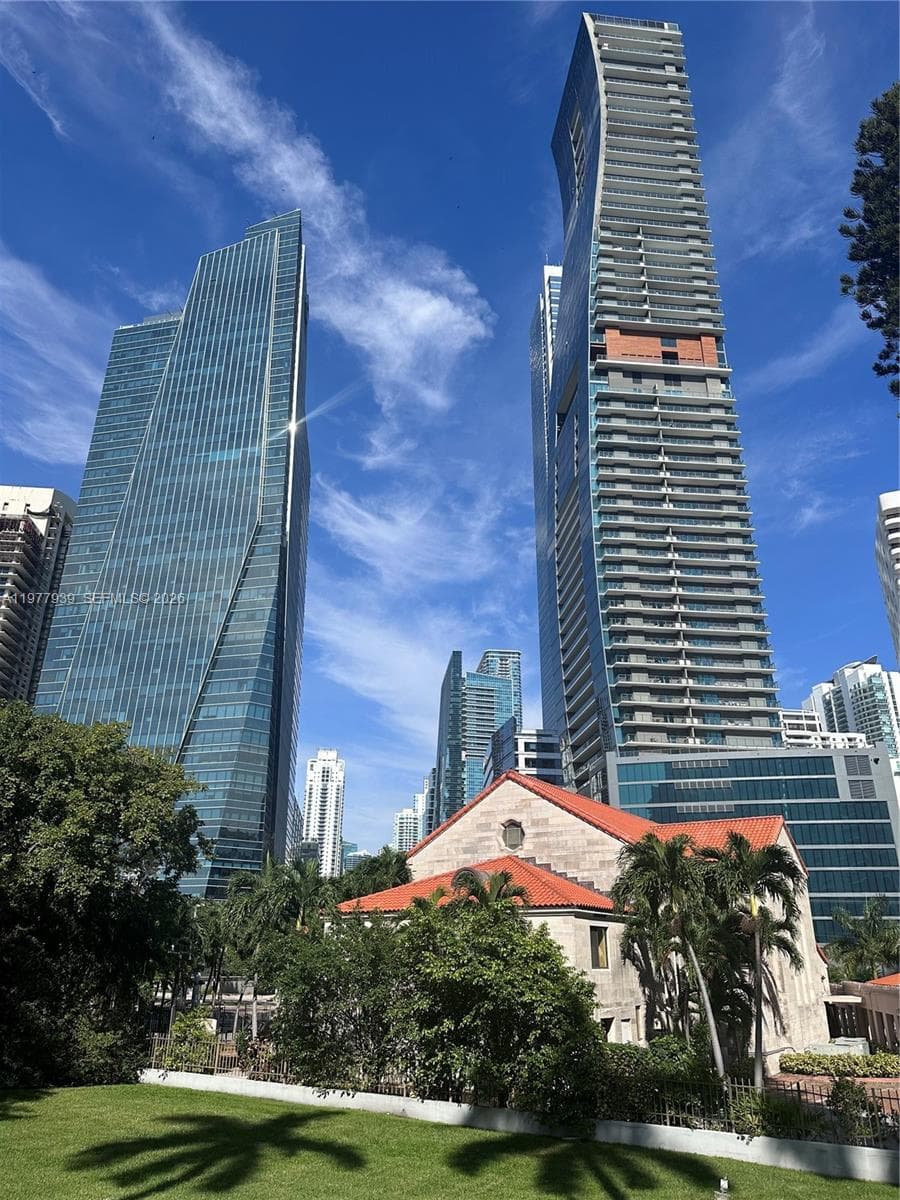 1541 Brickell Ave # B403, Miami FL 33129 — 2