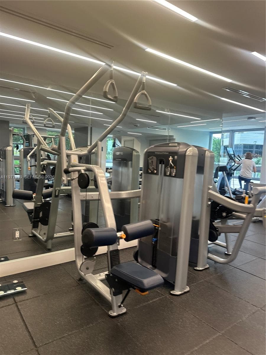 1541 Brickell Ave # B403, Miami FL 33129 — 52