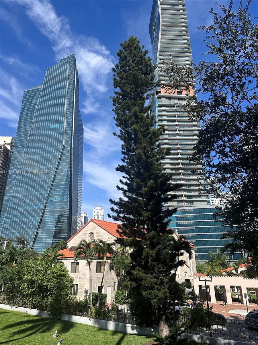 1541 Brickell Ave # B403, Miami FL 33129 — 3