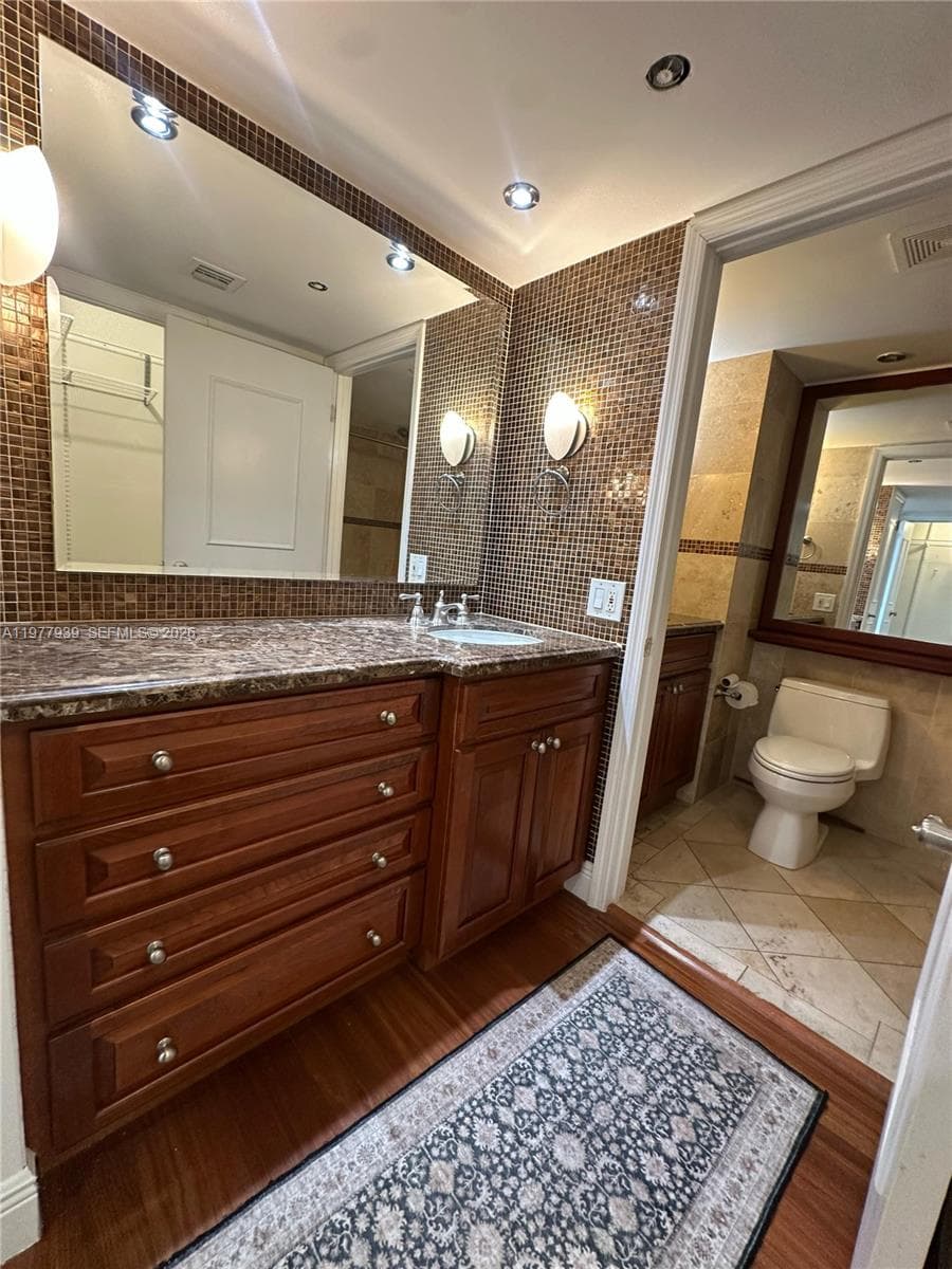 1541 Brickell Ave # B403, Miami FL 33129 — 14