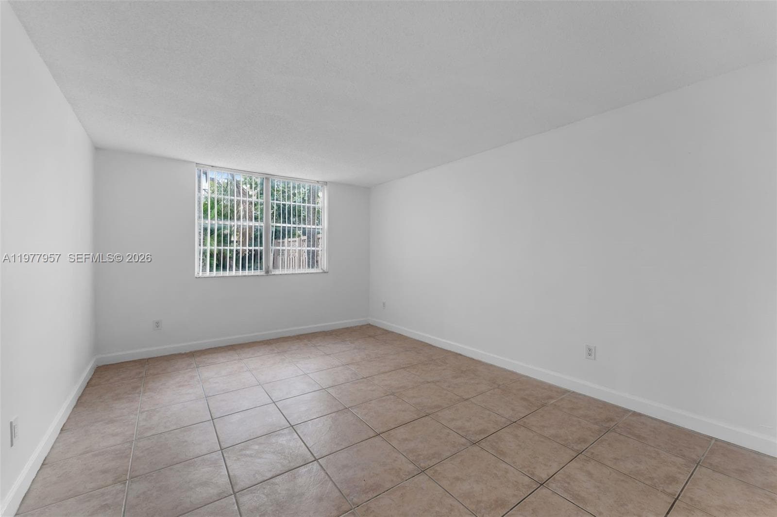 4180 NW 79th Ave # 1D, Doral FL 33166 — 17