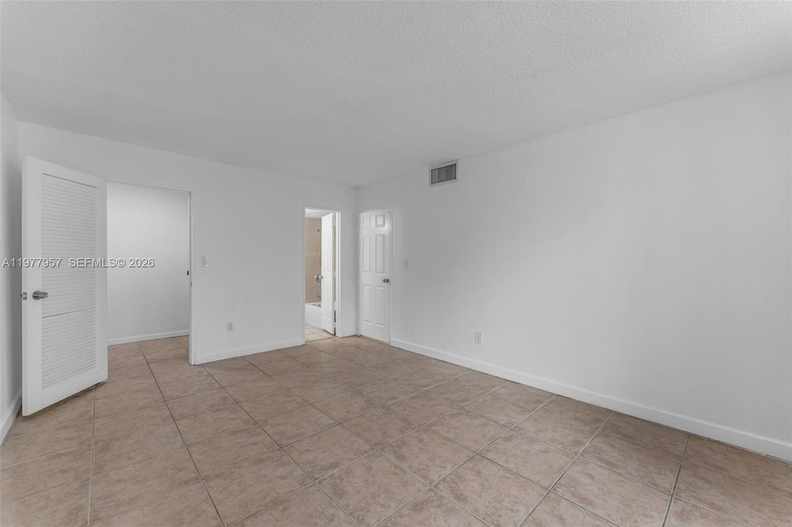 4180 NW 79th Ave # 1D, Doral FL 33166 — 18