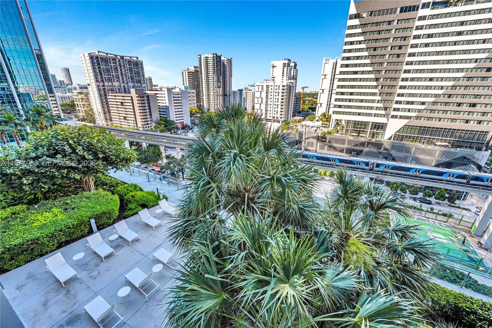 88 SW 7th St # 806, Miami FL 33130 — 13