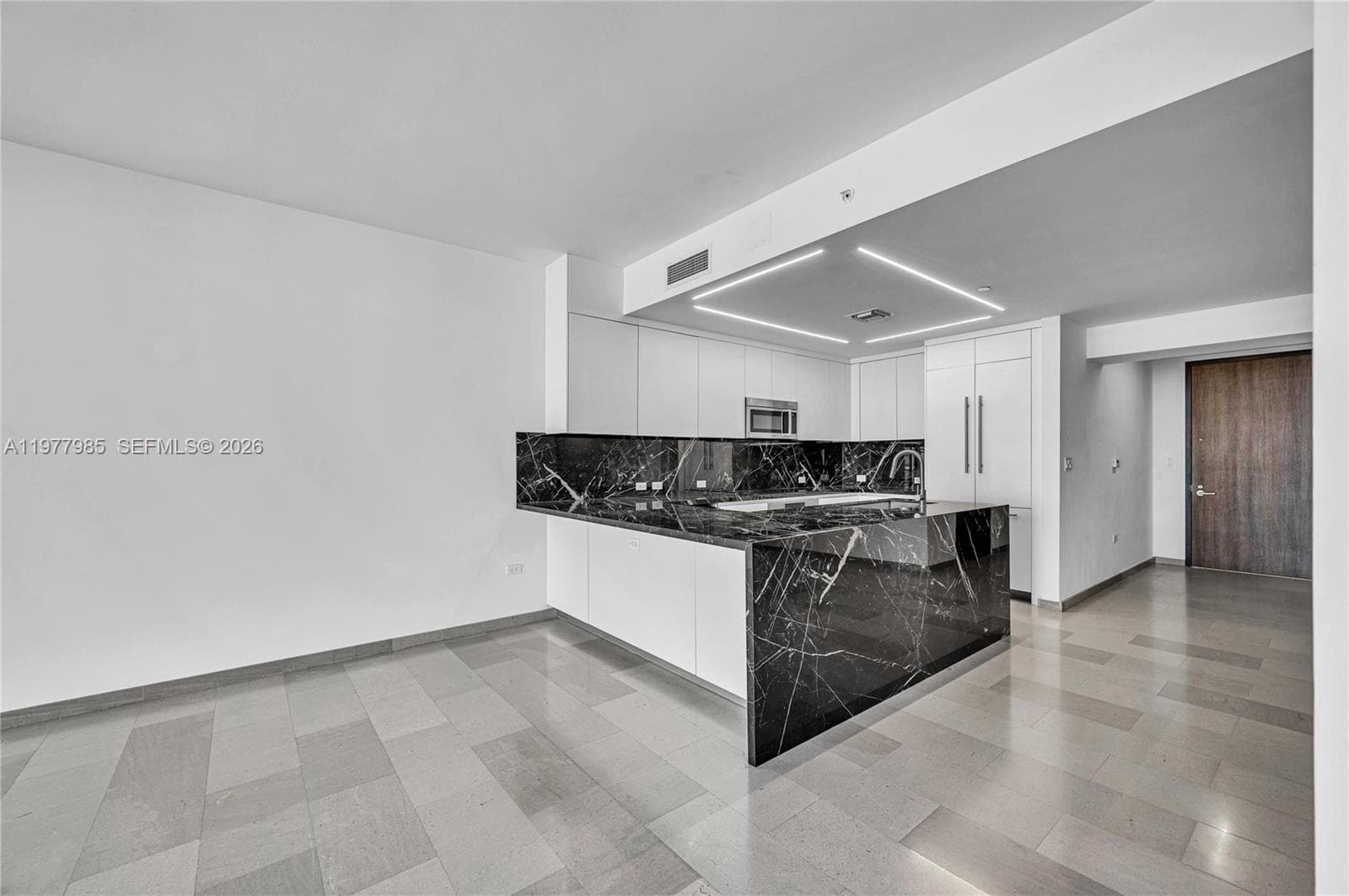 88 SW 7th St # 806, Miami FL 33130 — 18