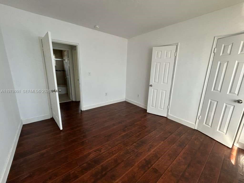 8321 Crespi Blvd # 7, Miami Beach FL 33141 — 9