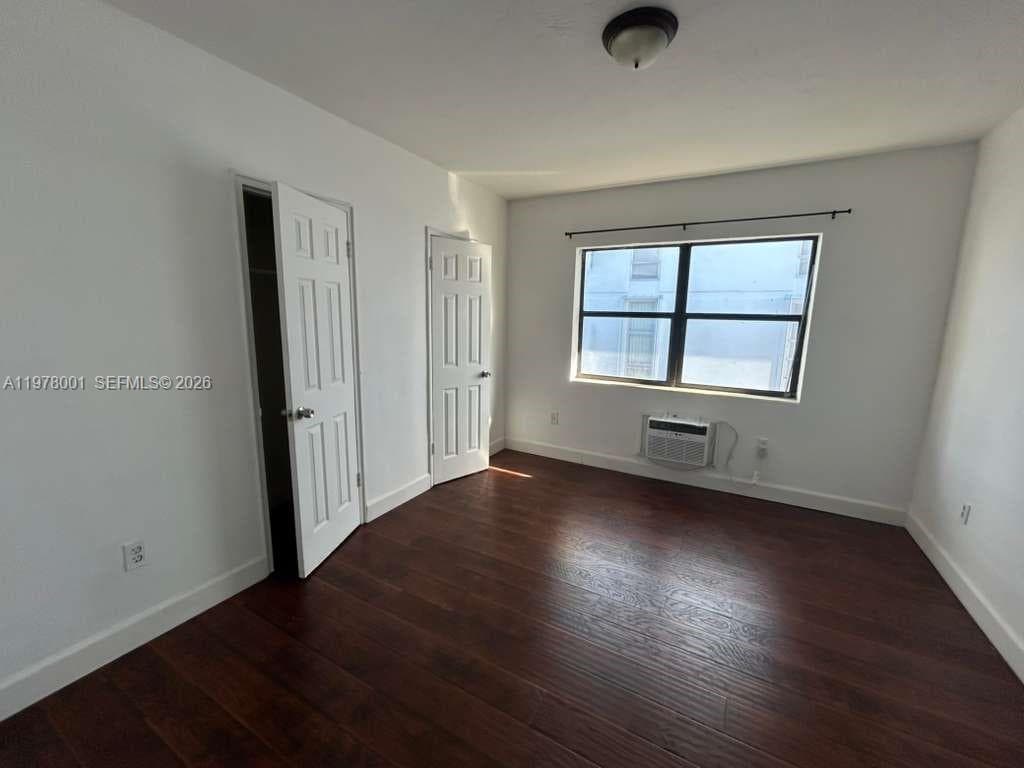 8321 Crespi Blvd # 7, Miami Beach FL 33141 — 8