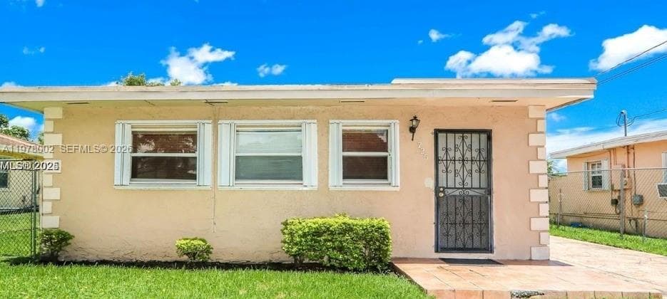 725 SW 12th Ave, Homestead FL 33030 — 1