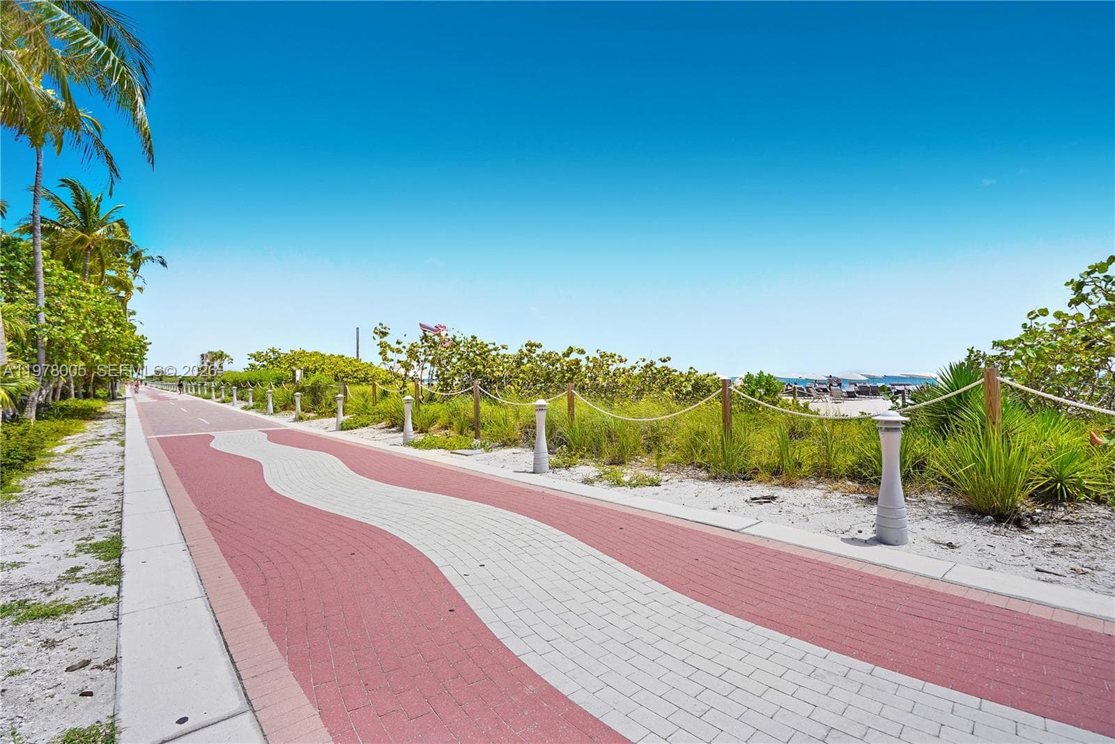 4391 Collins Ave # 412, Miami Beach FL 33140 — 39