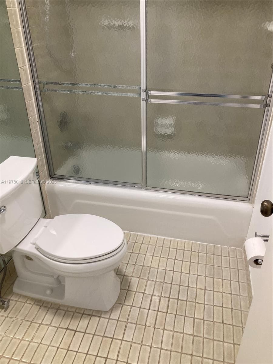 2333 Brickell Ave # 1115, Miami FL 33129 — 9