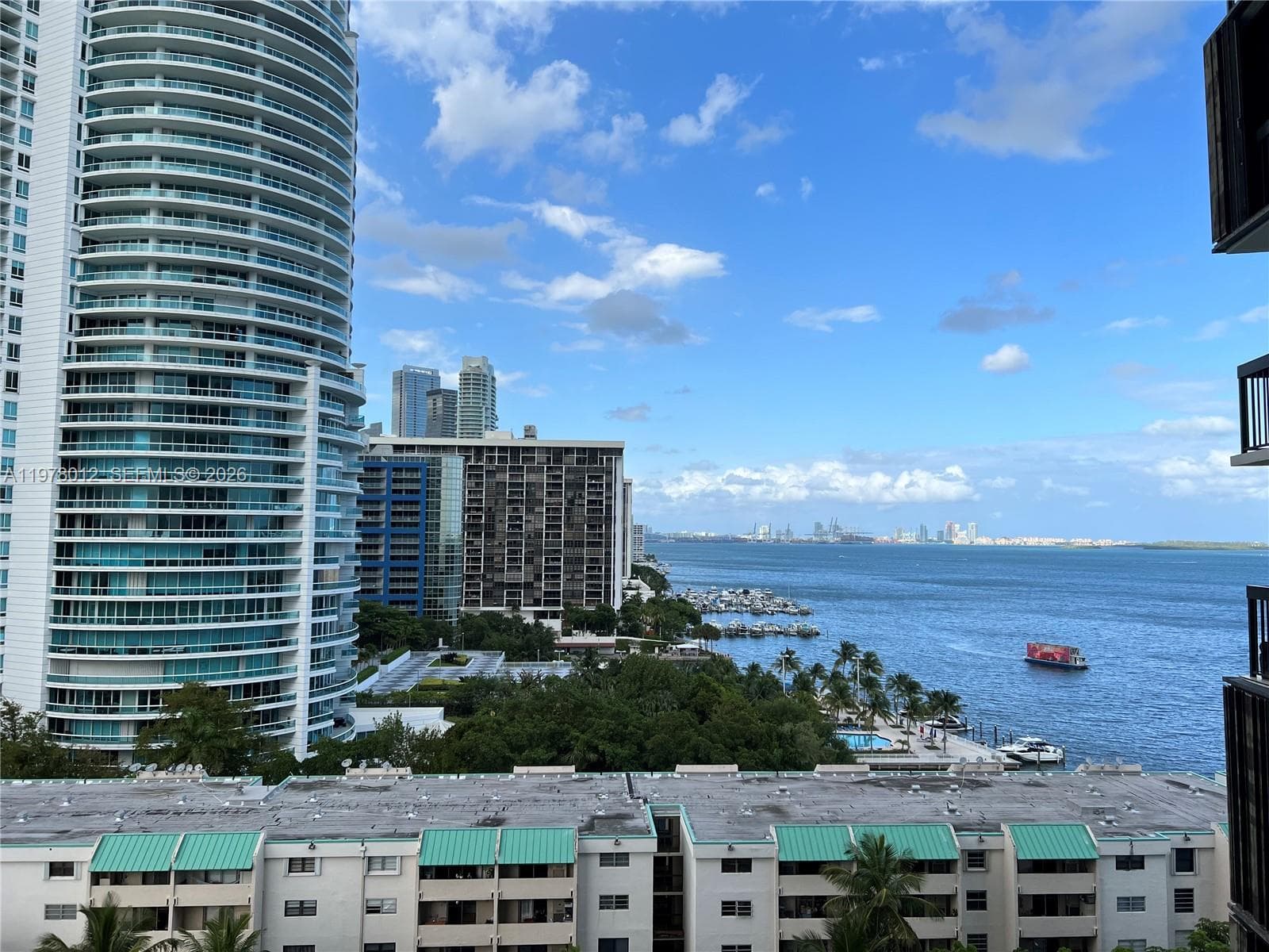 2333 Brickell Ave # 1115, Miami FL 33129 — 18