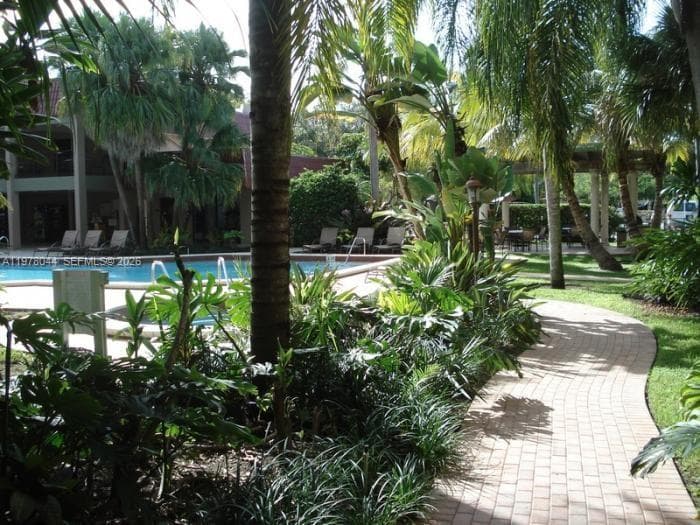 9301 SW 92nd Ave # 207C, Miami FL 33176 — 5