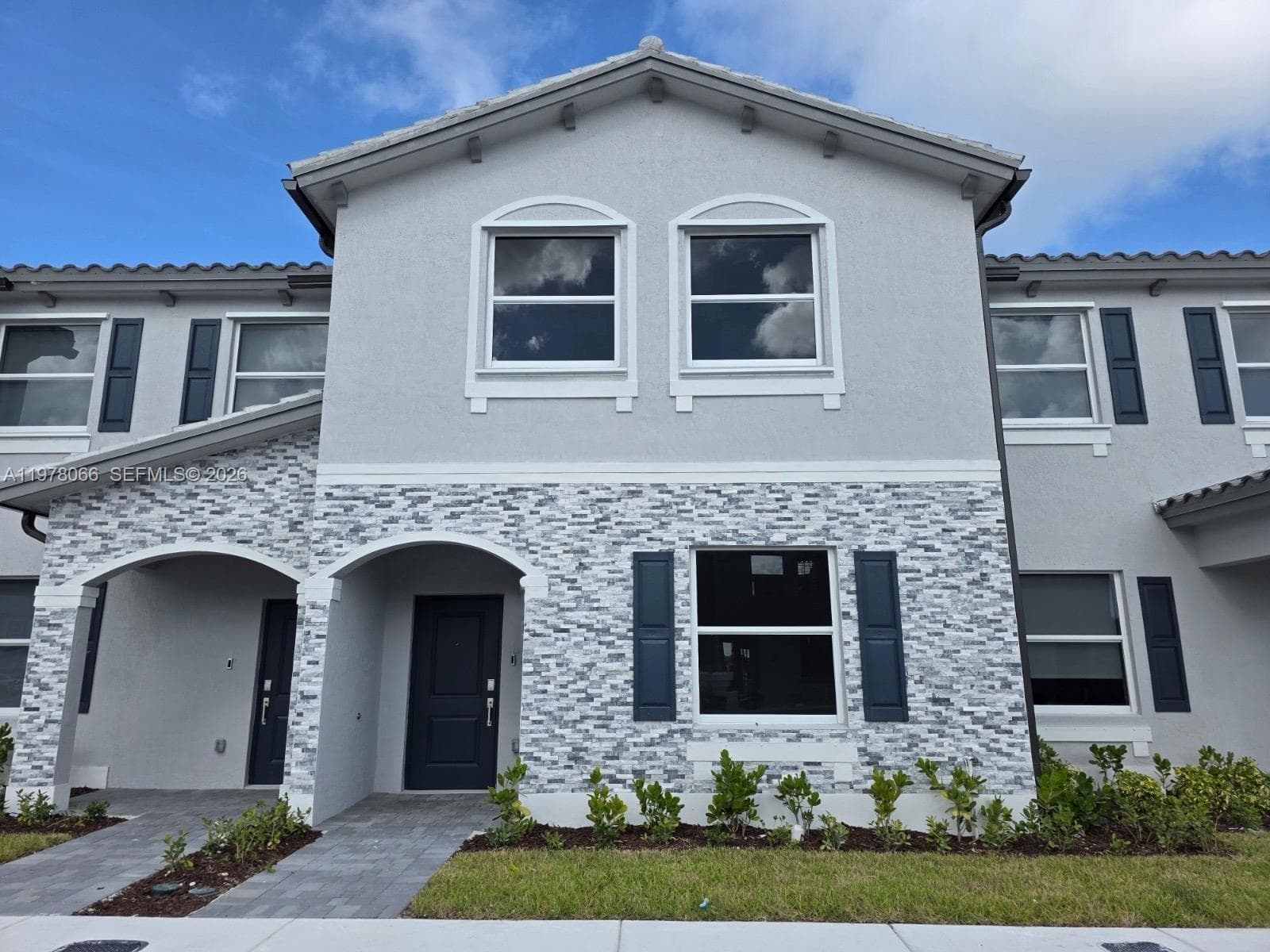 300 SE 10th Ct # 300, Florida City FL 33034 — 1