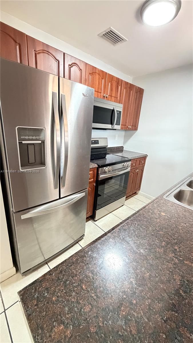 11249 SW 33rd Cir Pl, Miami FL 33165 — 7