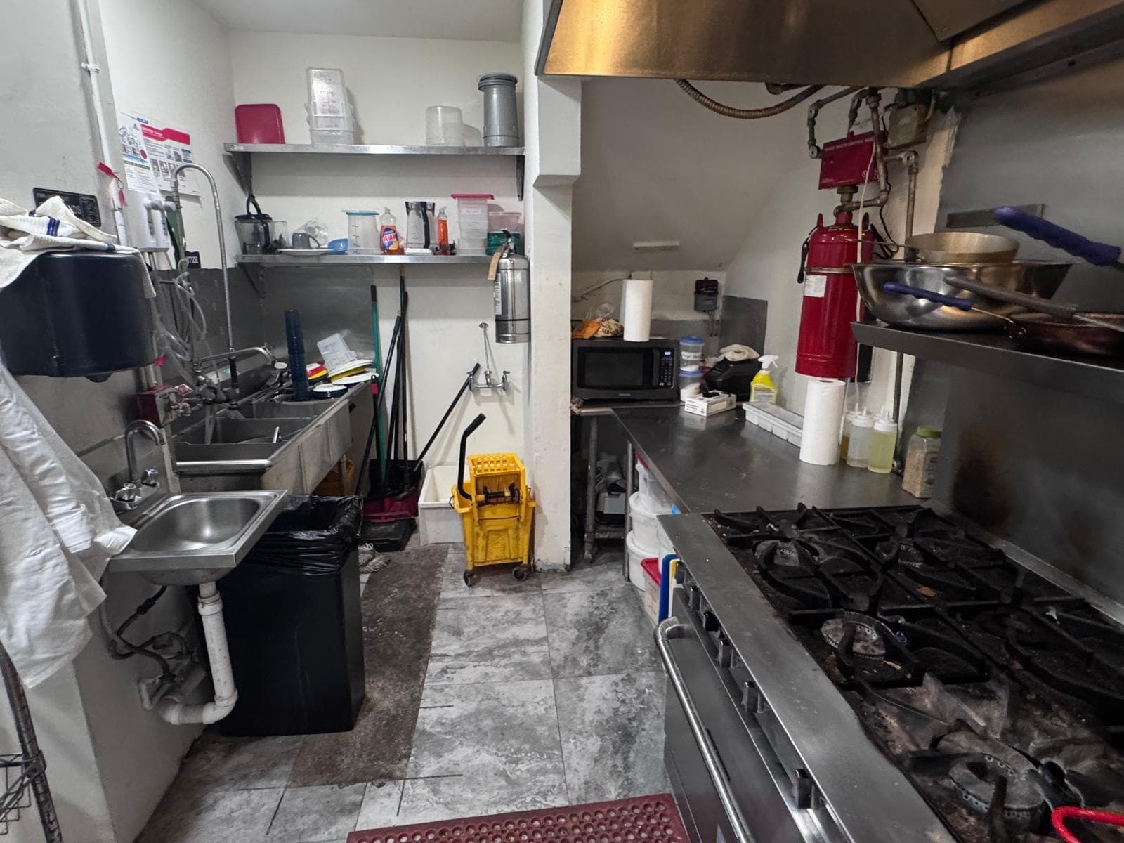 228 NE 1st Avenue, Miami FL 33132 — 14
