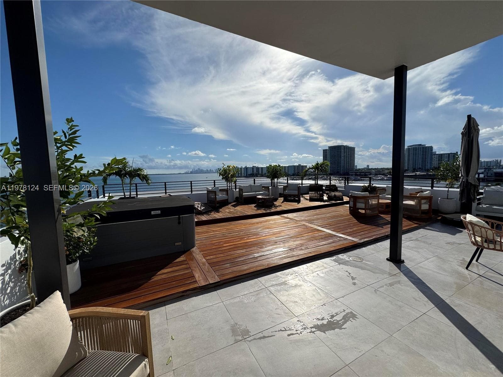 1930 Bay Dr # 4, Miami Beach FL 33141 — 27