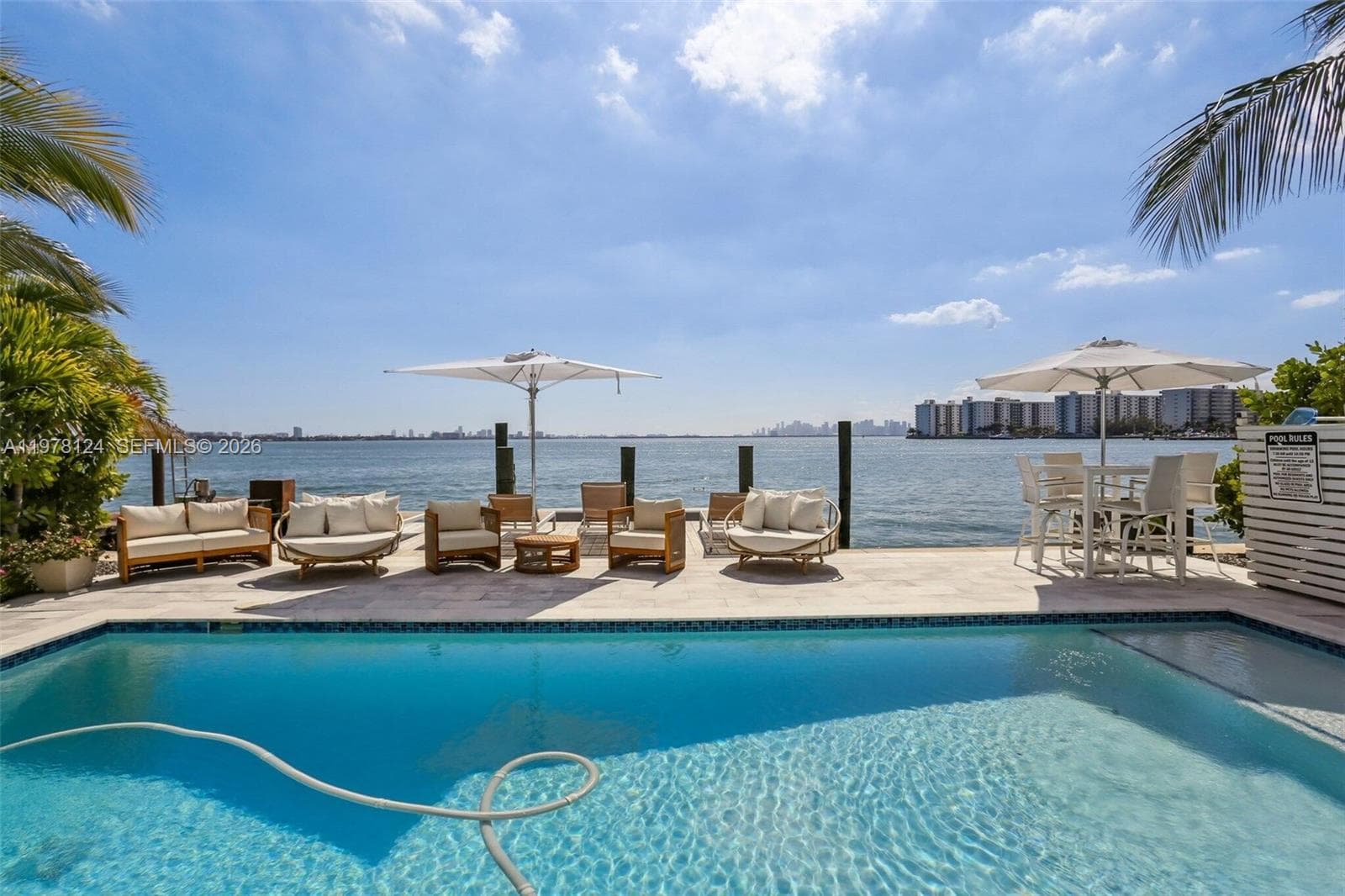 1930 Bay Dr # 4, Miami Beach FL 33141 — 2