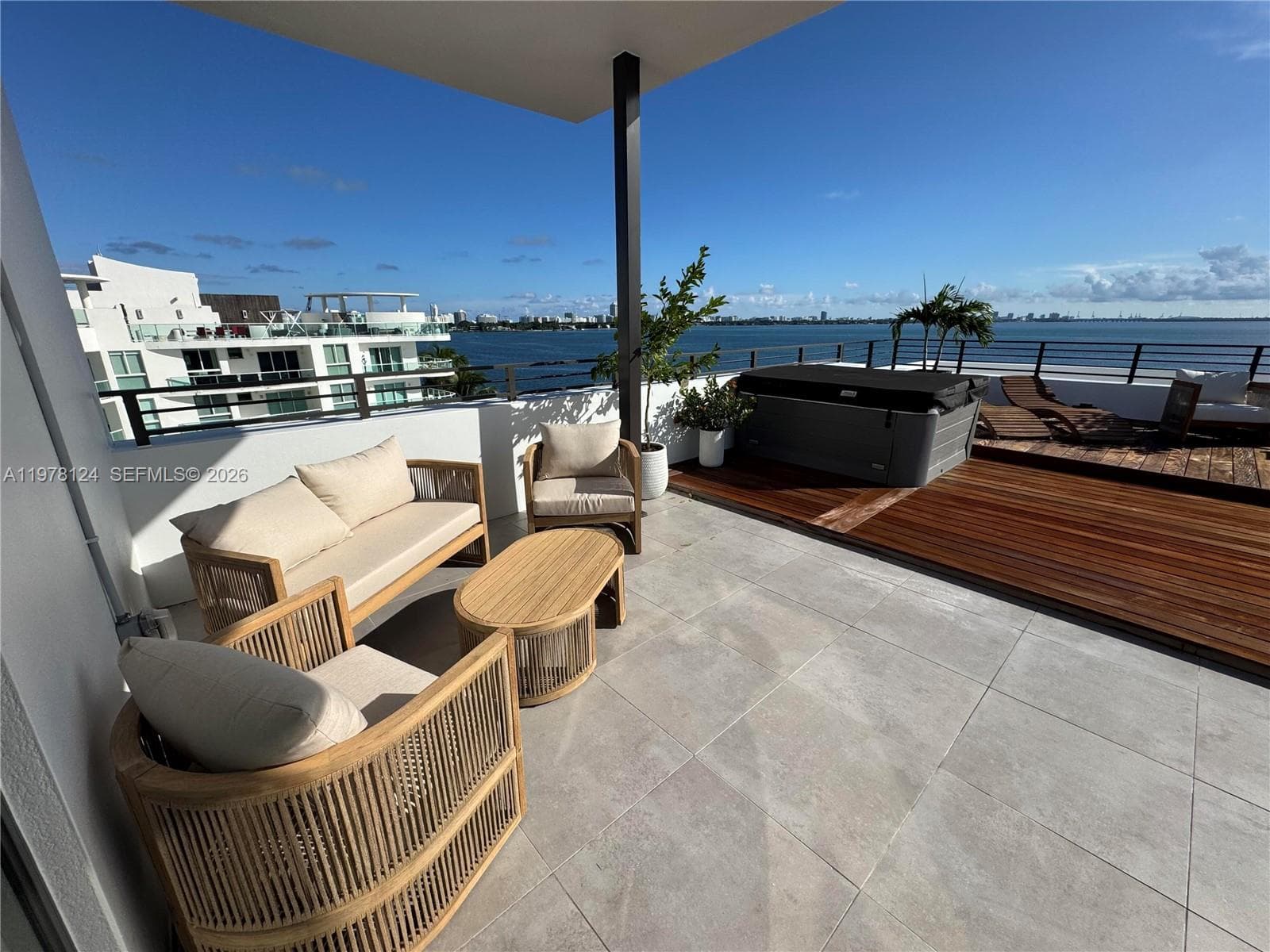 1930 Bay Dr # 4, Miami Beach FL 33141 — 28