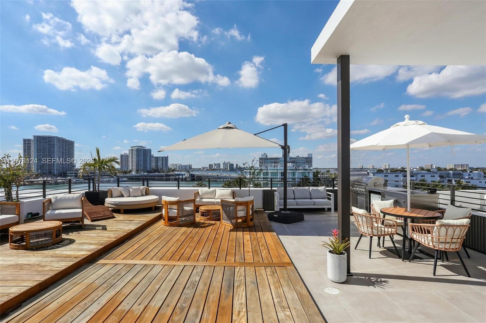1930 Bay Dr # 4, Miami Beach FL 33141 — 59