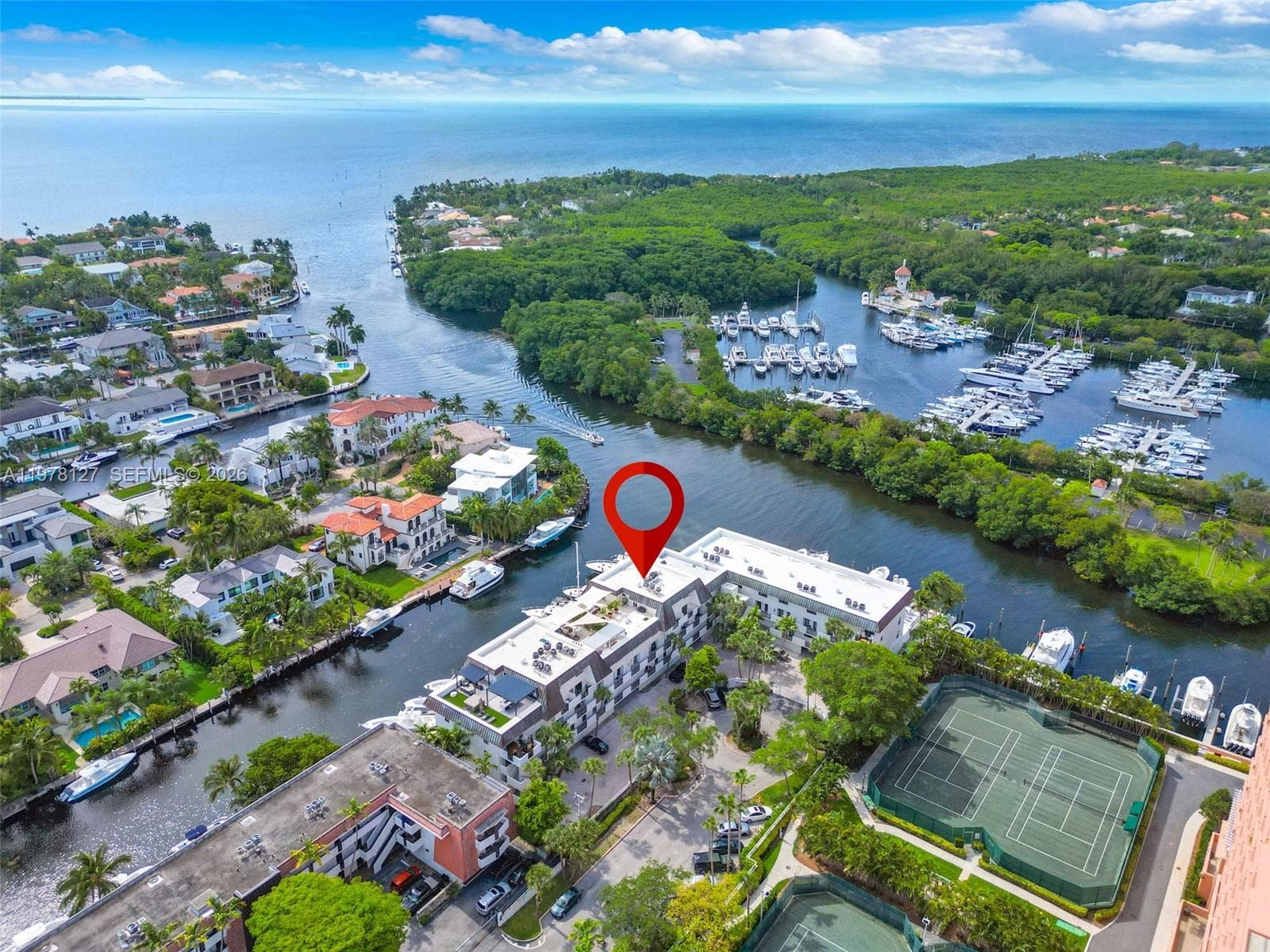 6901 Edgewater Dr # 315, Coral Gables FL 33133 — 1