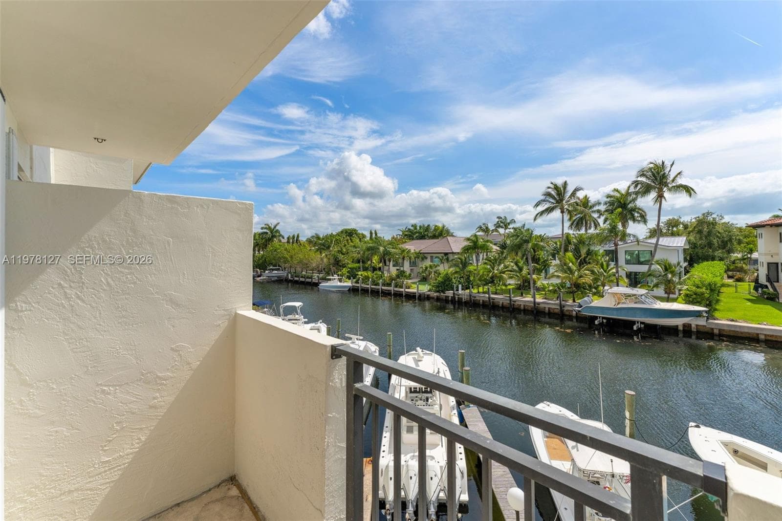 6901 Edgewater Dr # 315, Coral Gables FL 33133 — 25