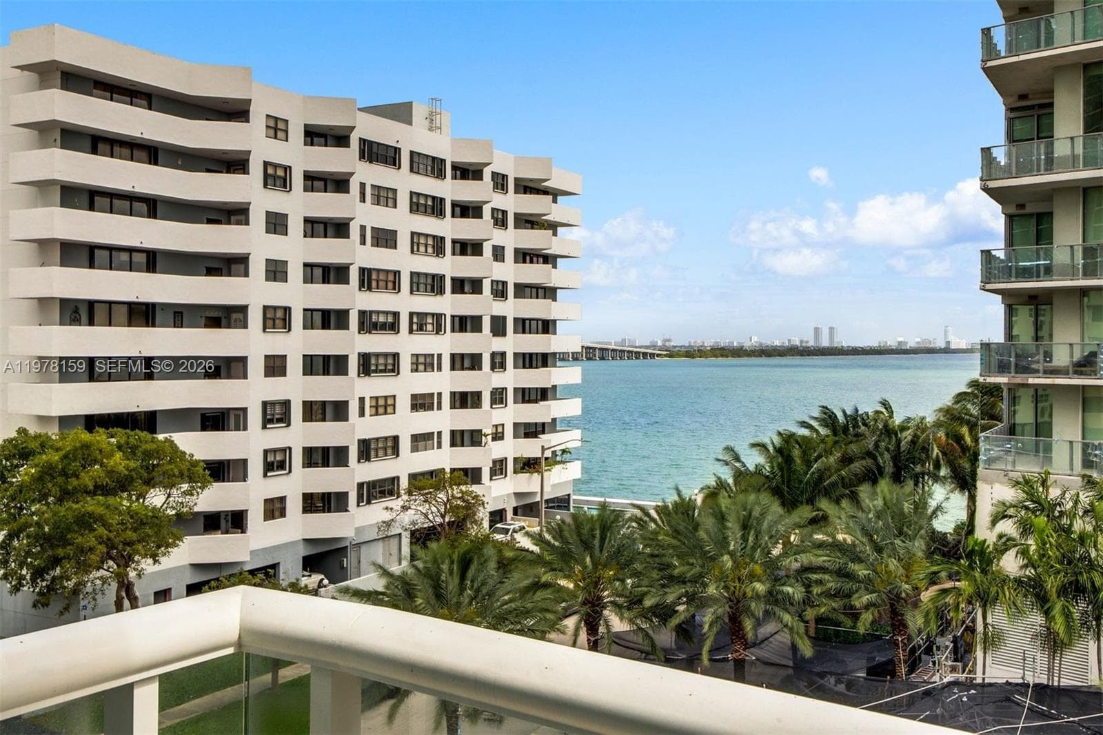 480 NE 30th St # 501, Miami FL 33137 — 24