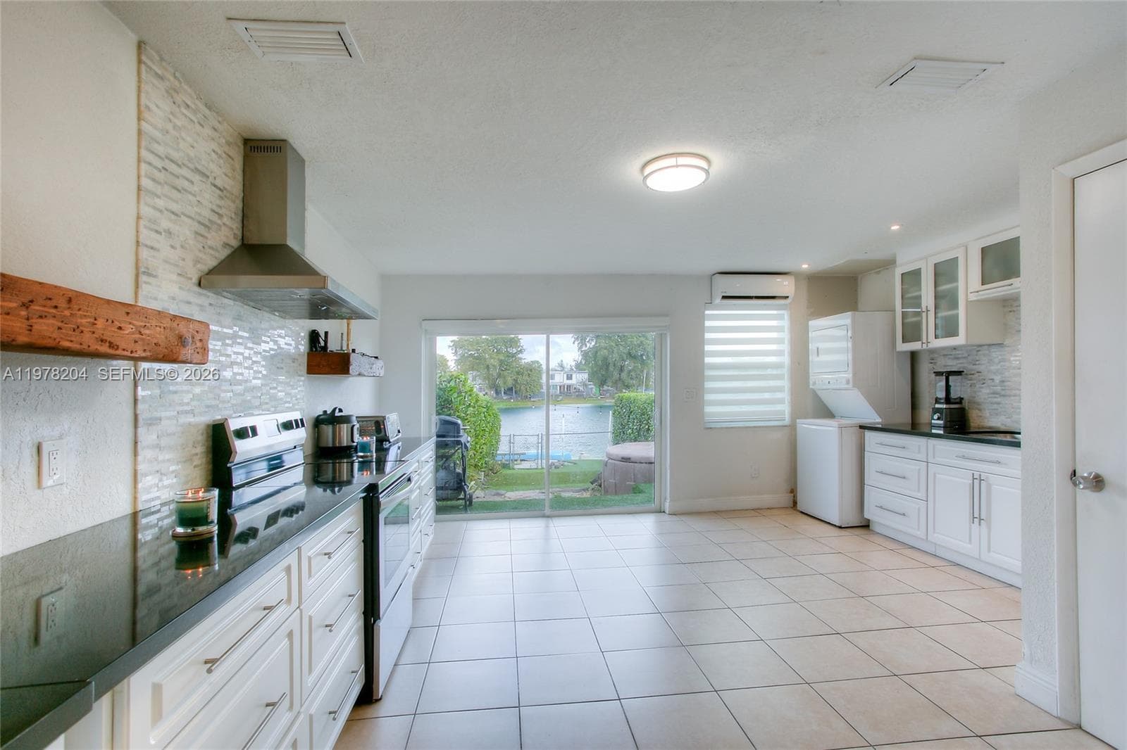 7389 W 18th Ave, Hialeah FL 33014 — 2