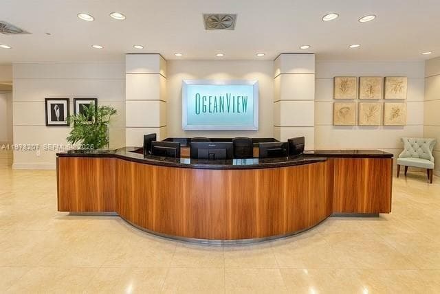 19380 Collins Ave # 1219, Sunny Isles Beach FL 33160 — 21