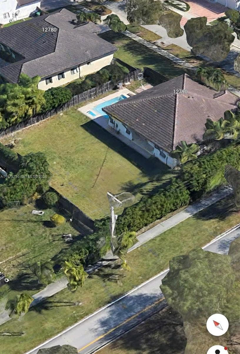 9151 sw 128 st, Kendall FL 33176 — 11