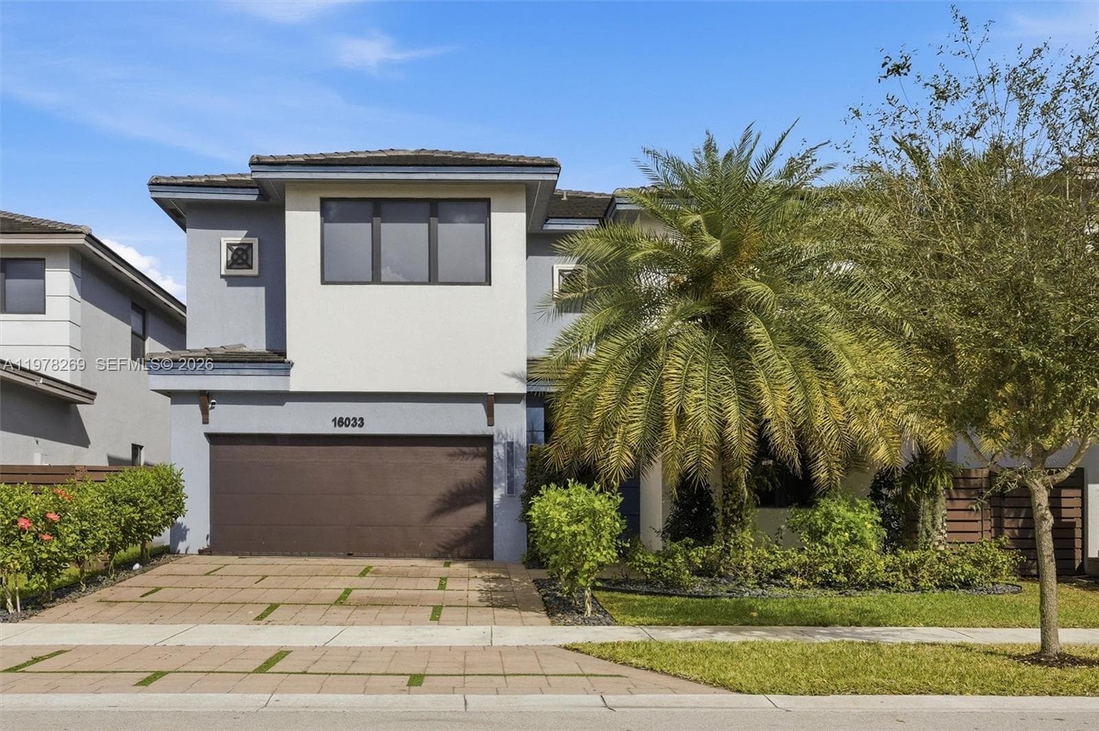 16033 NW 87th Ct, Miami Lakes FL 33018 — 1