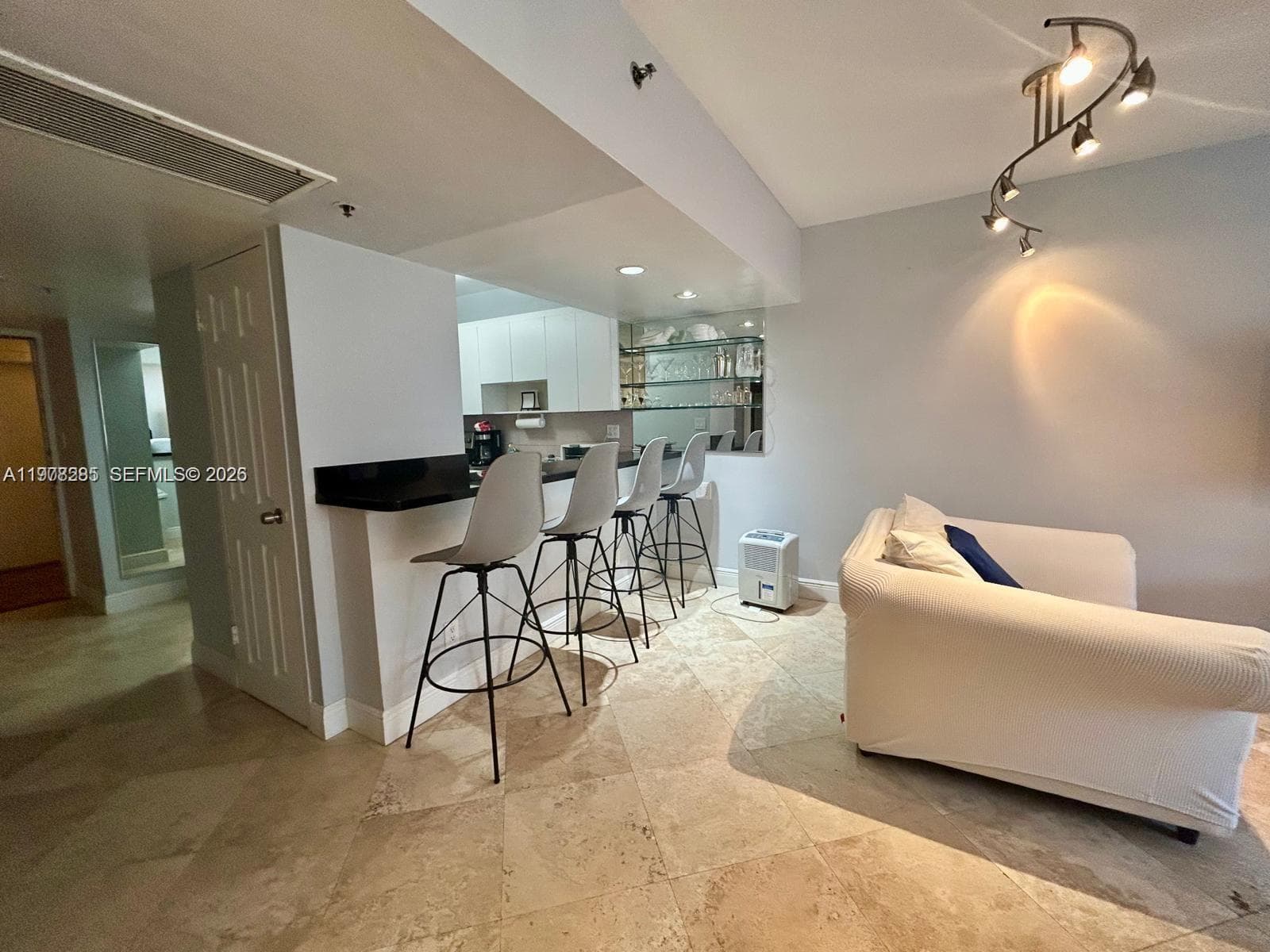 100 Lincoln Rd # 728, Miami Beach FL 33139 — 7