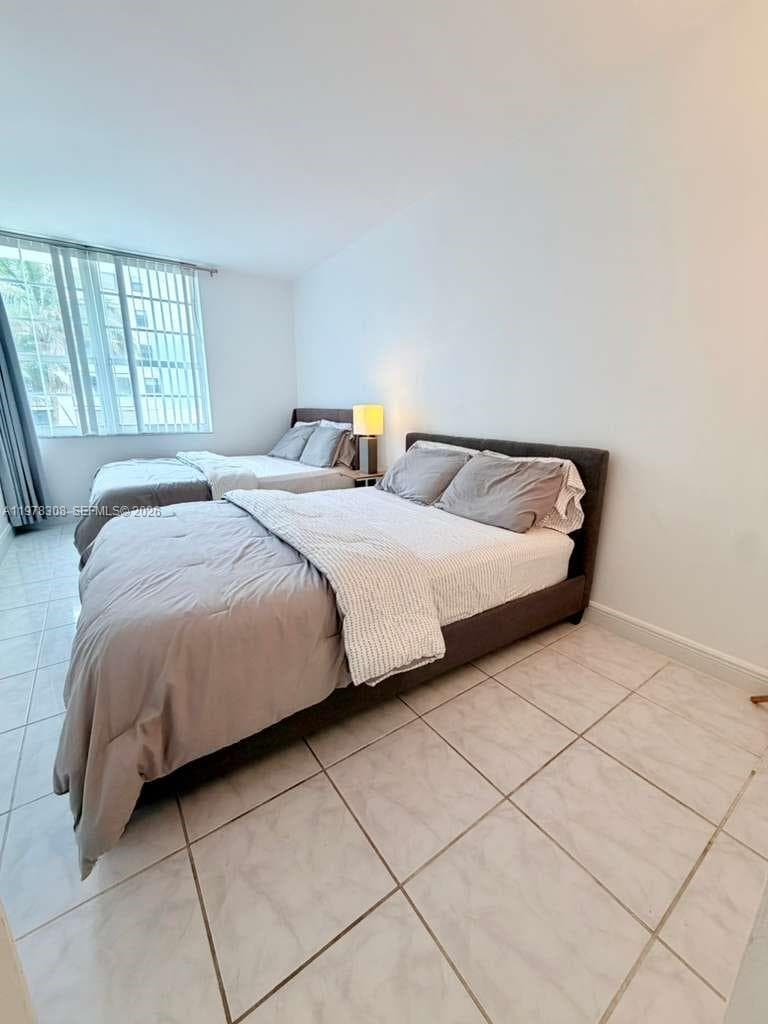 100 Lincoln Rd # 524, Miami Beach FL 33139 — 6