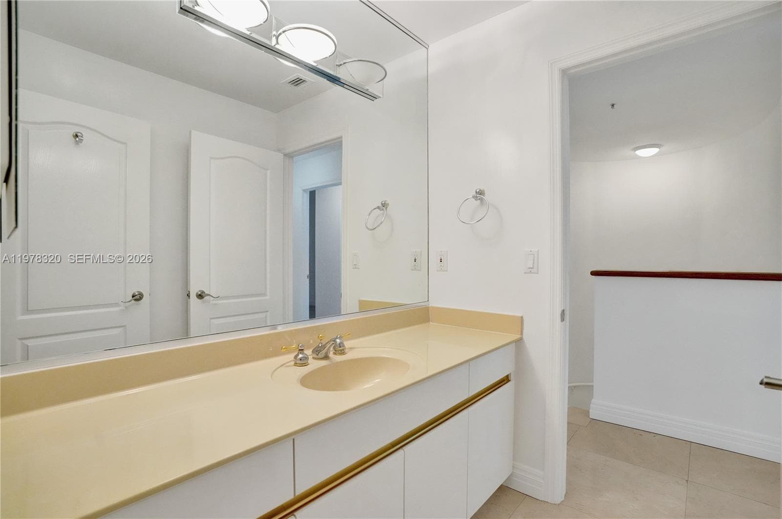 1415 Sunset Harbour Dr # 202, Miami Beach FL 33139 — 27