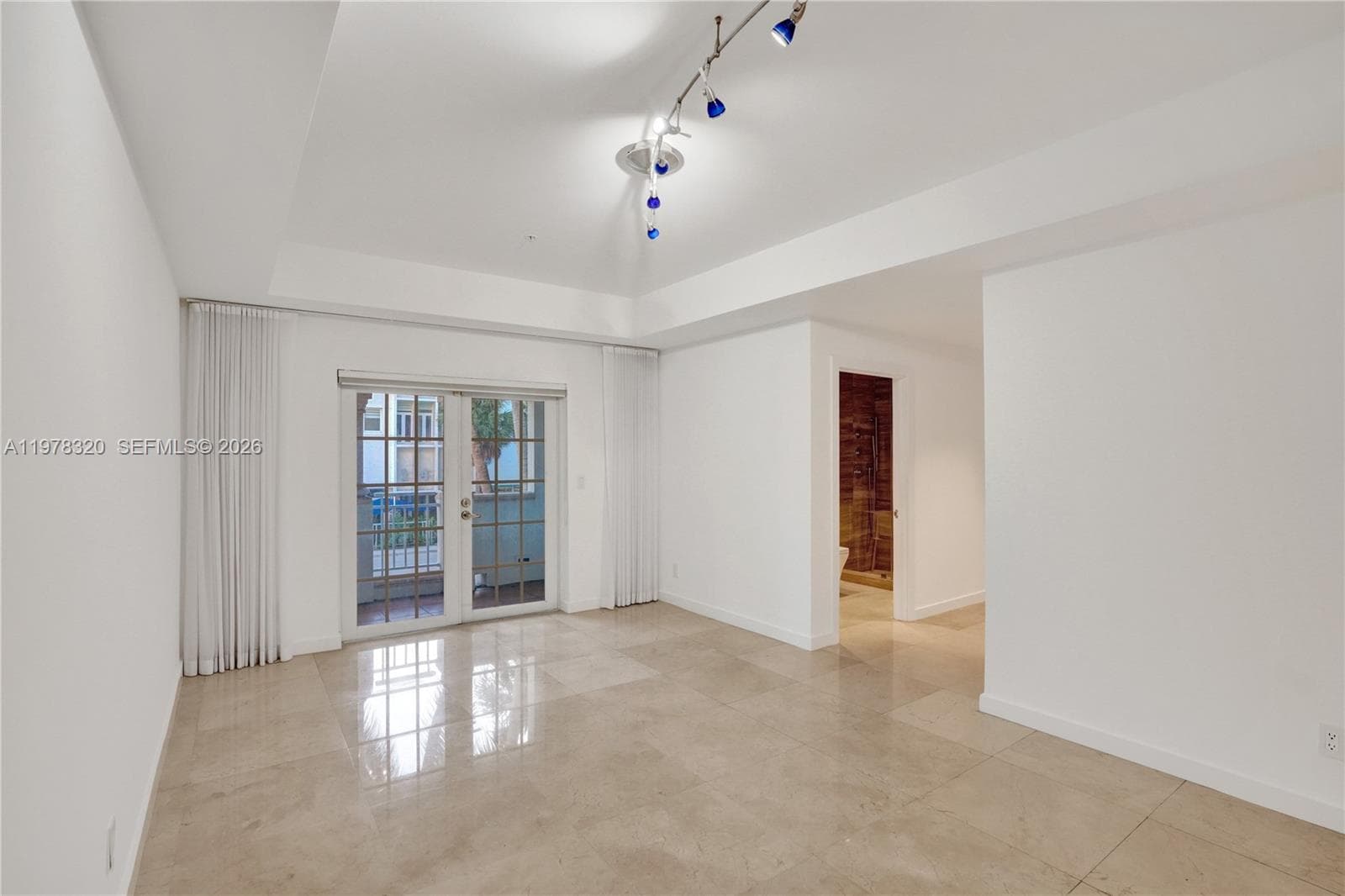 1415 Sunset Harbour Dr # 202, Miami Beach FL 33139 — 18