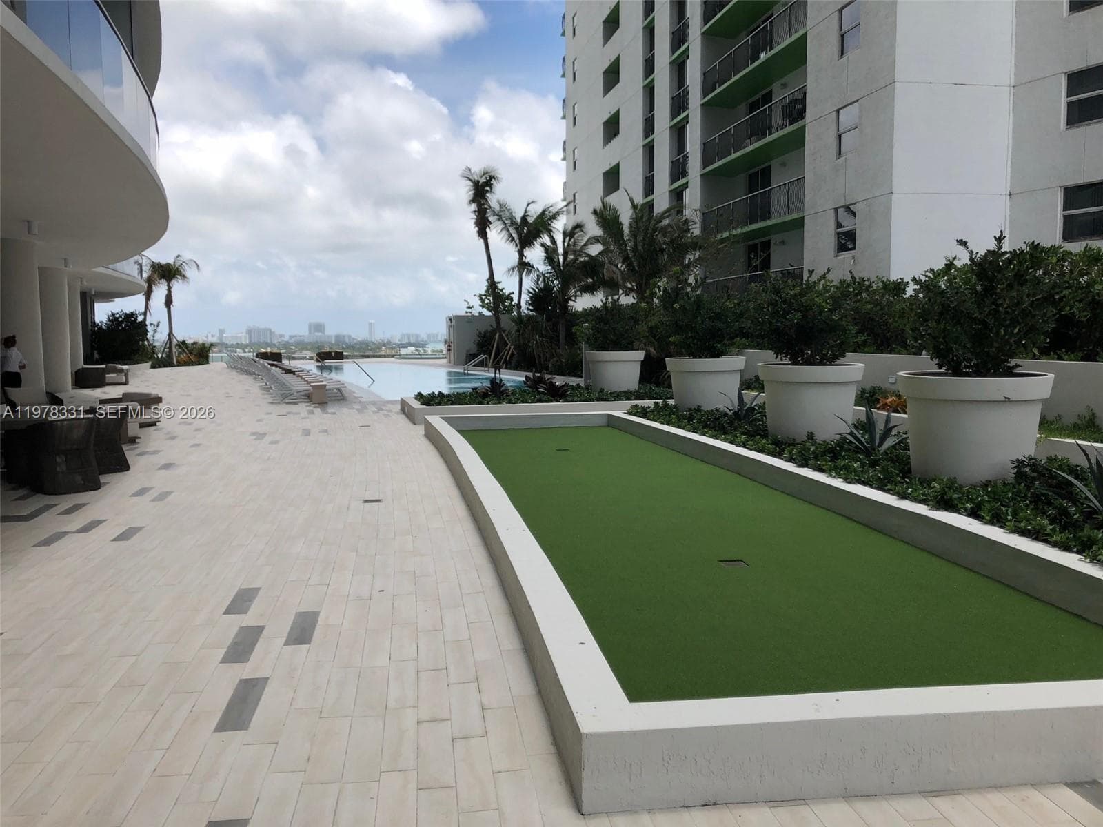 488 NE 18th St # 2302, Miami FL 33132 — 13