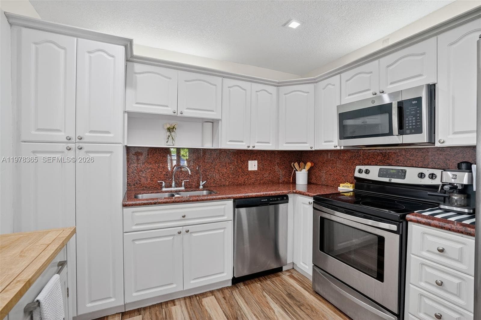 7016 SW 103rd Pl, Miami FL 33173 — 9