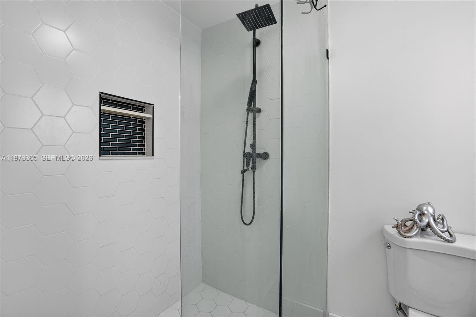 7016 SW 103rd Pl, Miami FL 33173 — 18