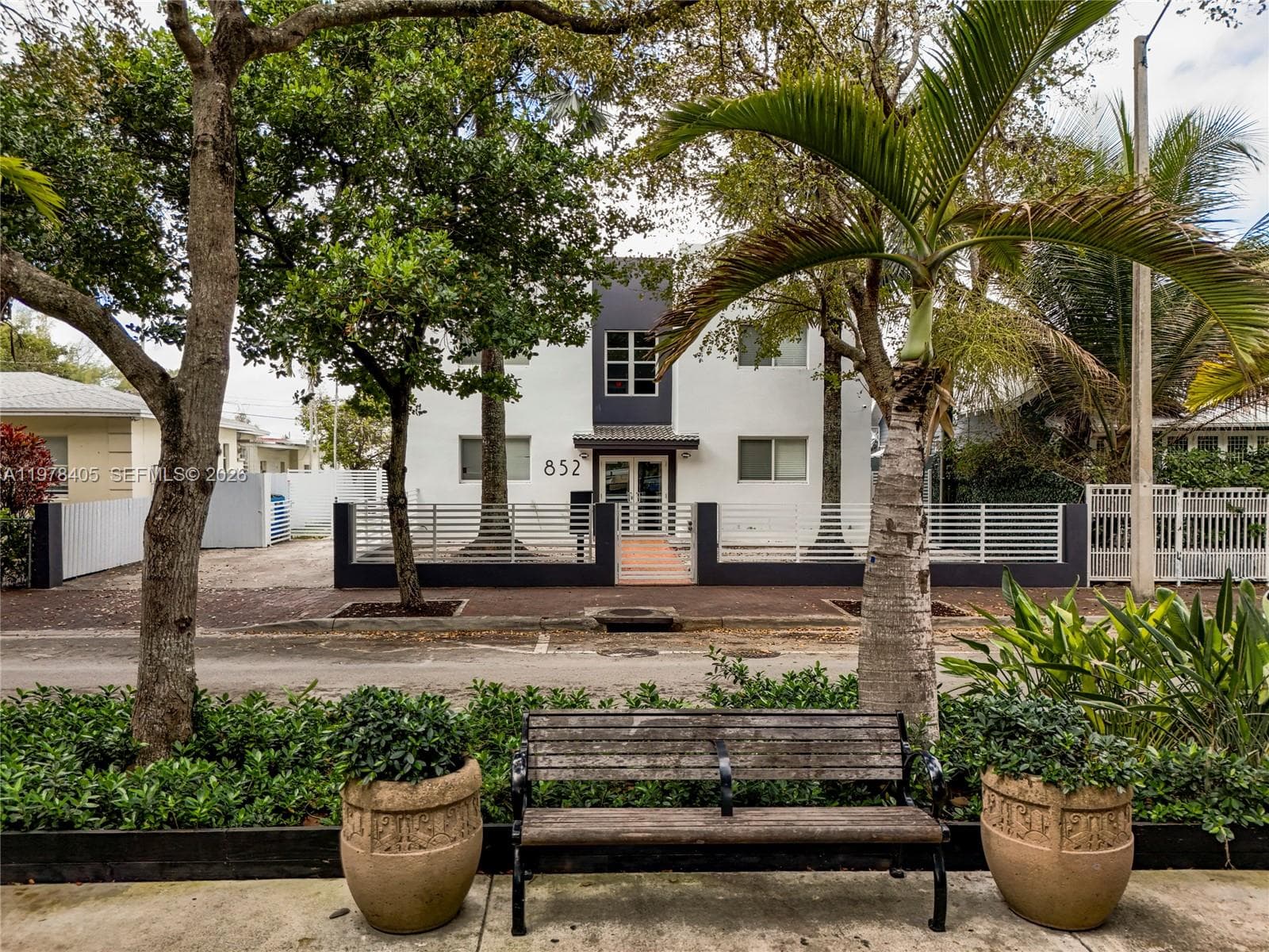 852 SW 13th Ave, Miami FL 33135 — 2