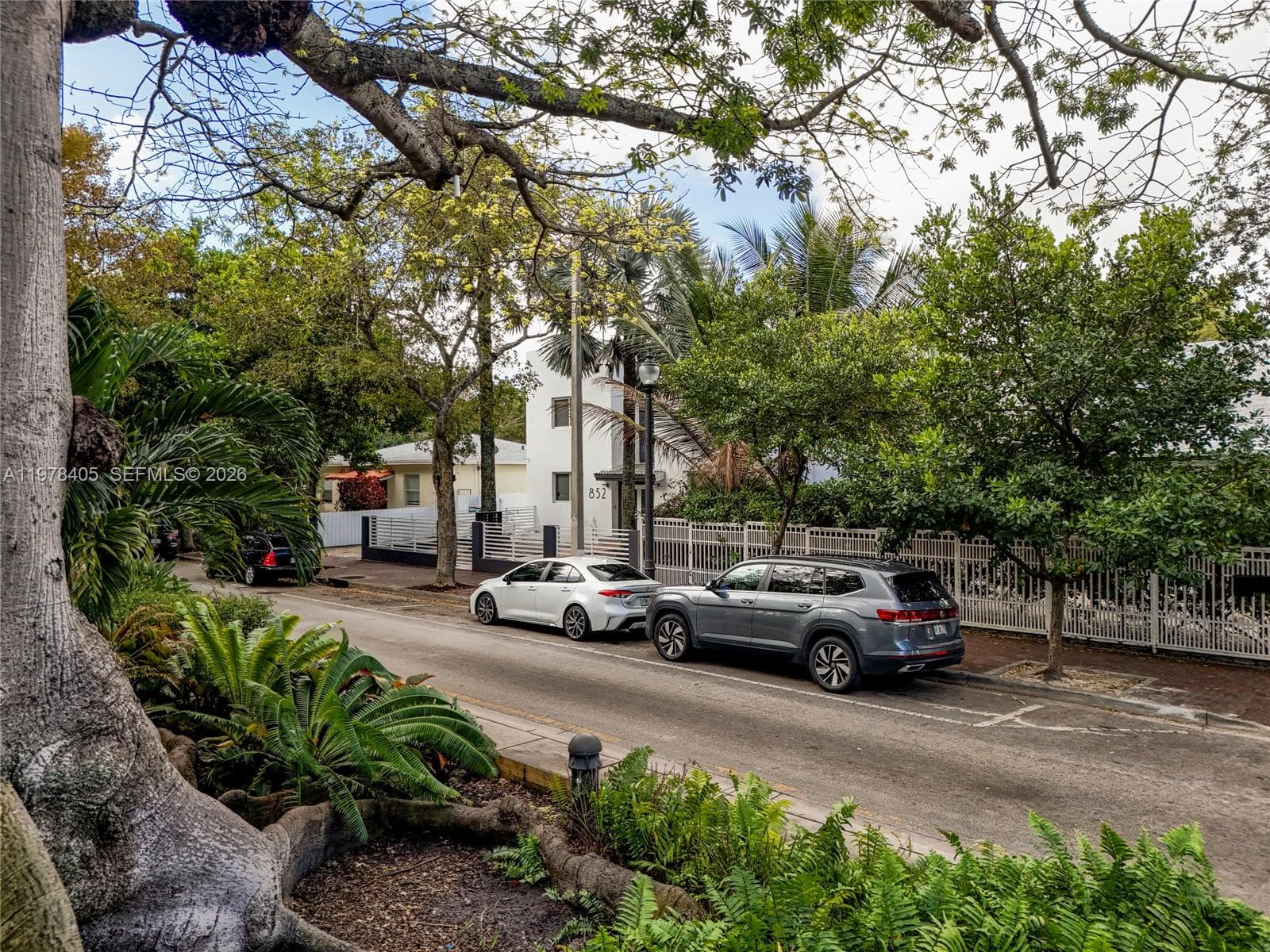 852 SW 13th Ave, Miami FL 33135 — 24
