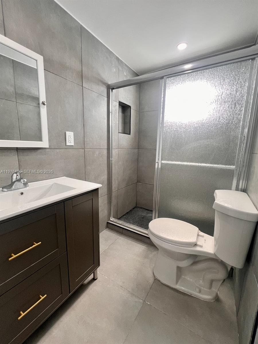 852 SW 13th Ave, Miami FL 33135 — 10