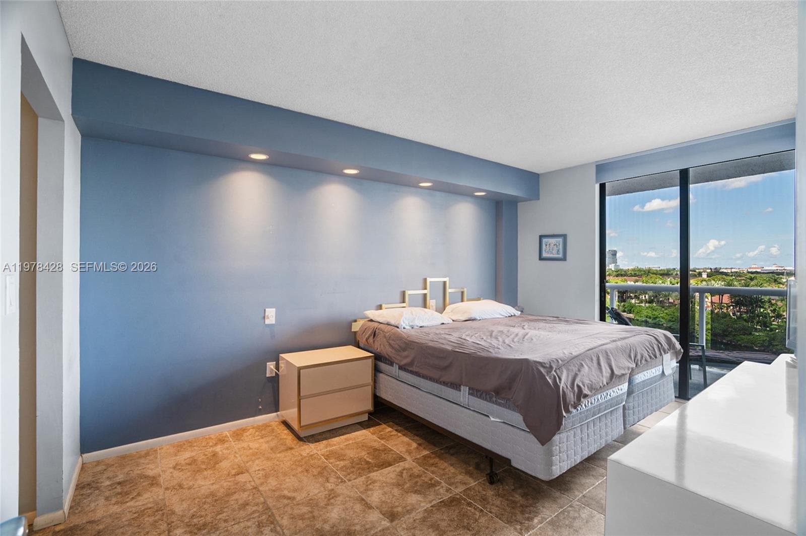 20515 E Country Club Dr # 849, Aventura FL 33180 — 9