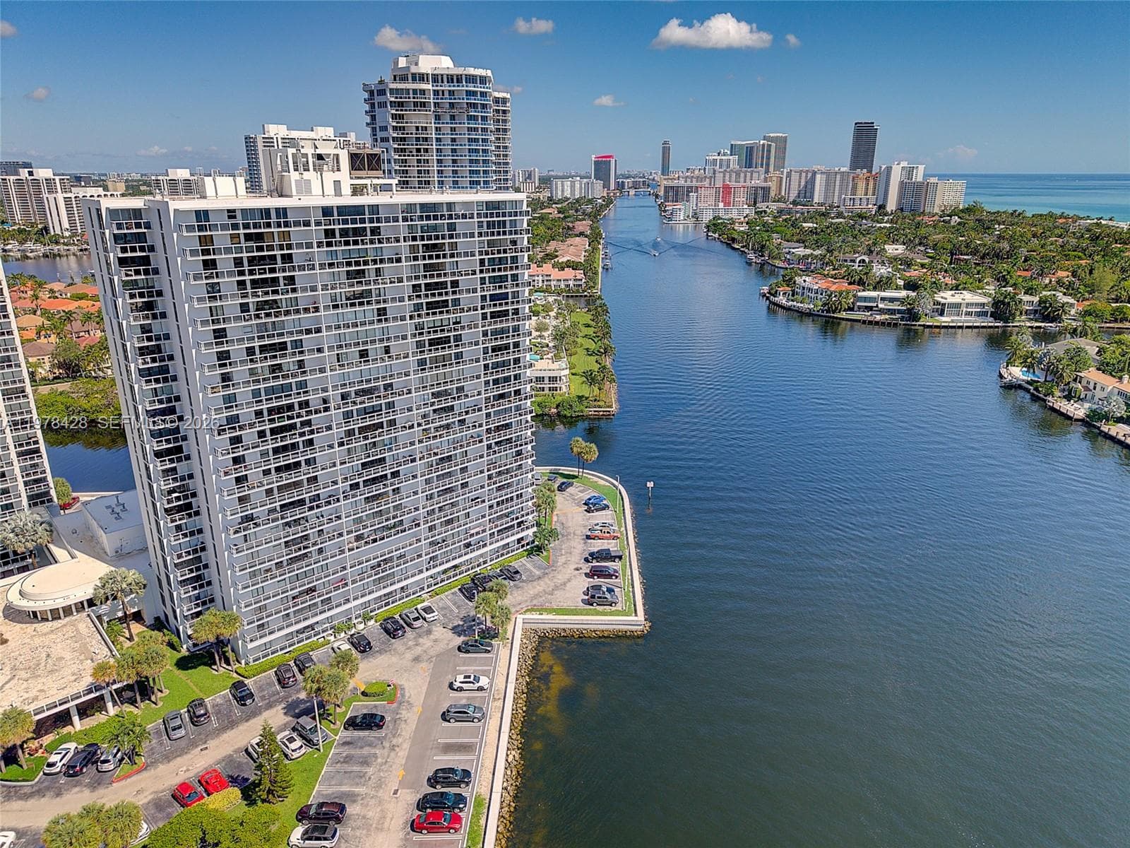 20515 E Country Club Dr # 849, Aventura FL 33180 — 40