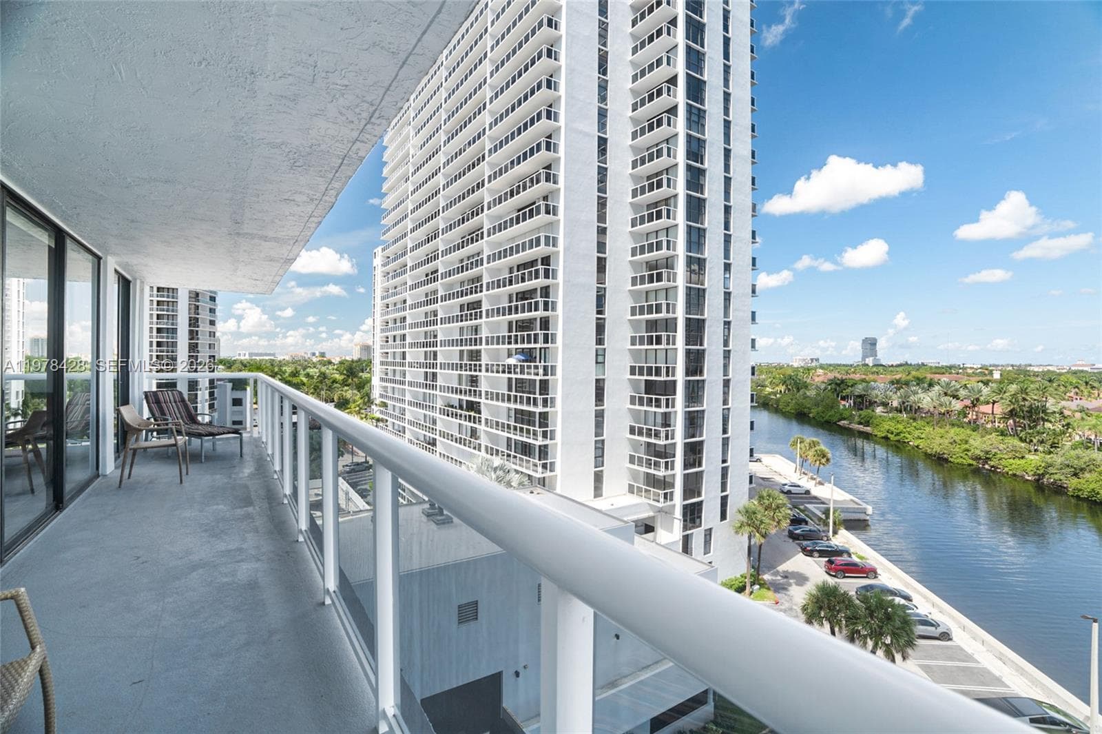 20515 E Country Club Dr # 849, Aventura FL 33180 — 4
